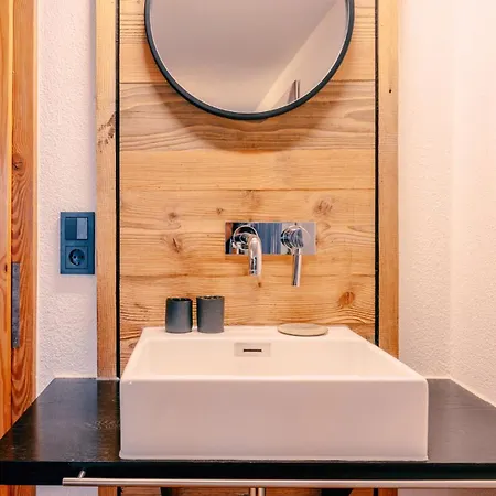 Haus Richard Falch - Inklusive Kostenloser Premium-sommerkarte * Sankt Anton am Arlberg