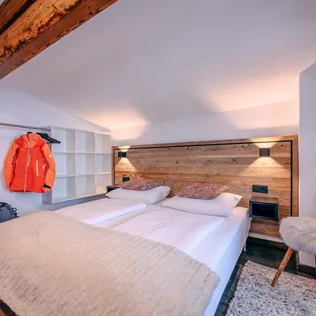 Haus Richard Falch - Inklusive Kostenloser Premium-sommerkarte Apartment Sankt Anton am Arlberg